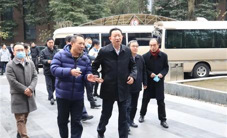 要闻 丨 成都市、青羊区领导莅临c币钱包进行新春慰问